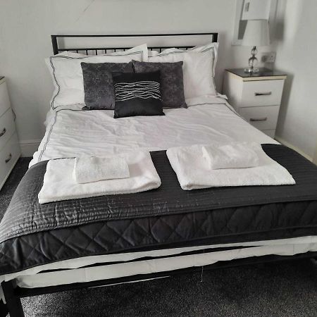بلاكبول Phildene Suites المظهر الخارجي الصورة