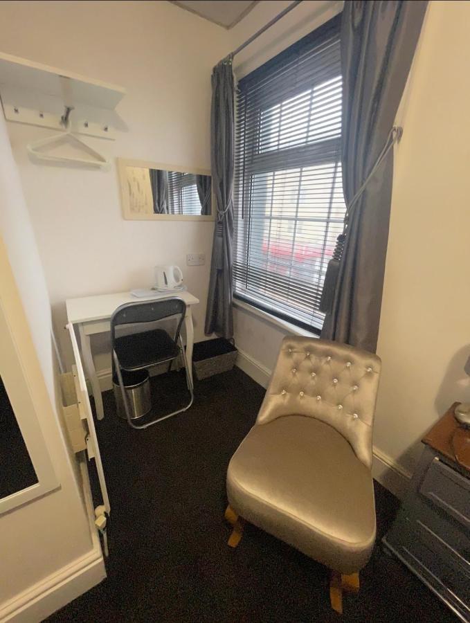 بلاكبول Phildene Suites الغرفة الصورة