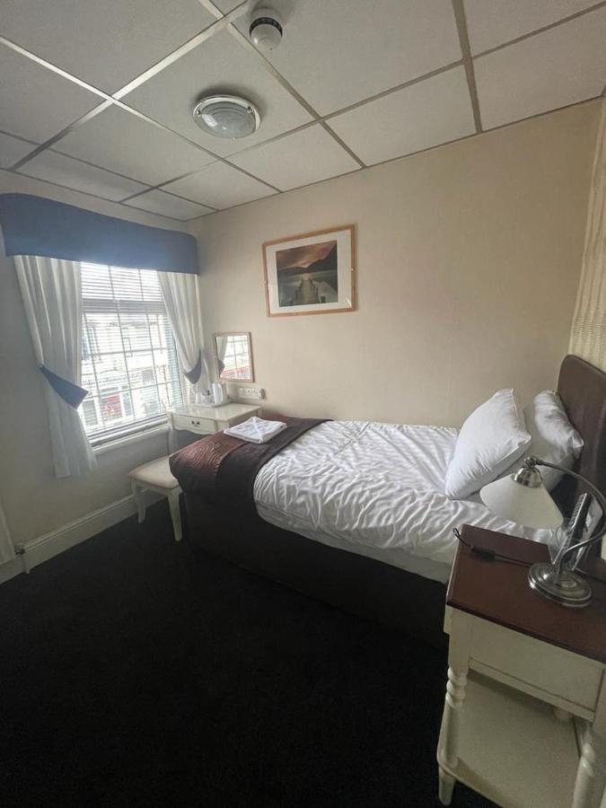 بلاكبول Phildene Suites الغرفة الصورة